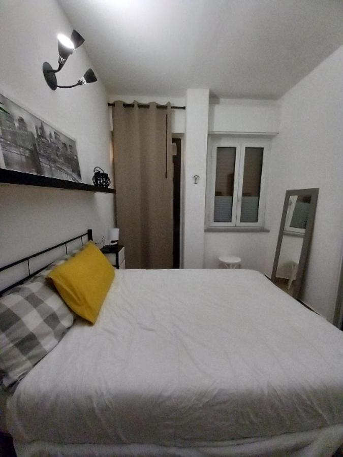 Il Cortile Dei 3 Camera Matrimoniale 加拉瑞特 外观 照片